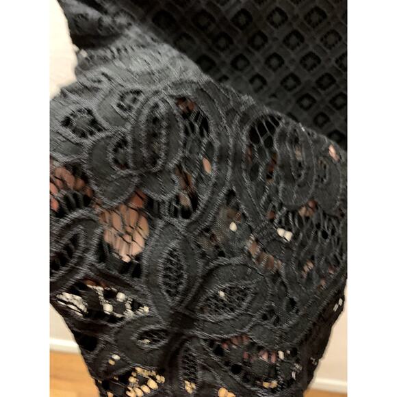 Bebe Black Eyelet Lace Spaghetti Strap Dress Shorts Underneath SIZE S - Picture 5 of 13